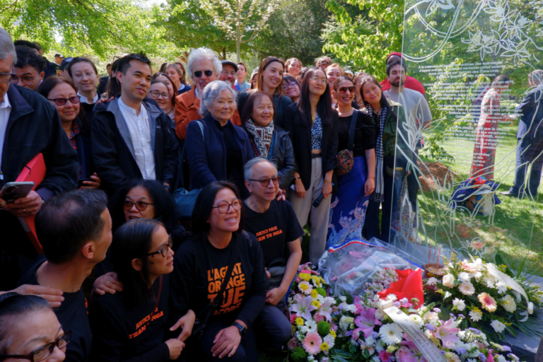 «Ce mémorial s’inscrit dans des décennies de lutte» : à Paris, la première stèle de France en mémoire des victimes de l’agent orange