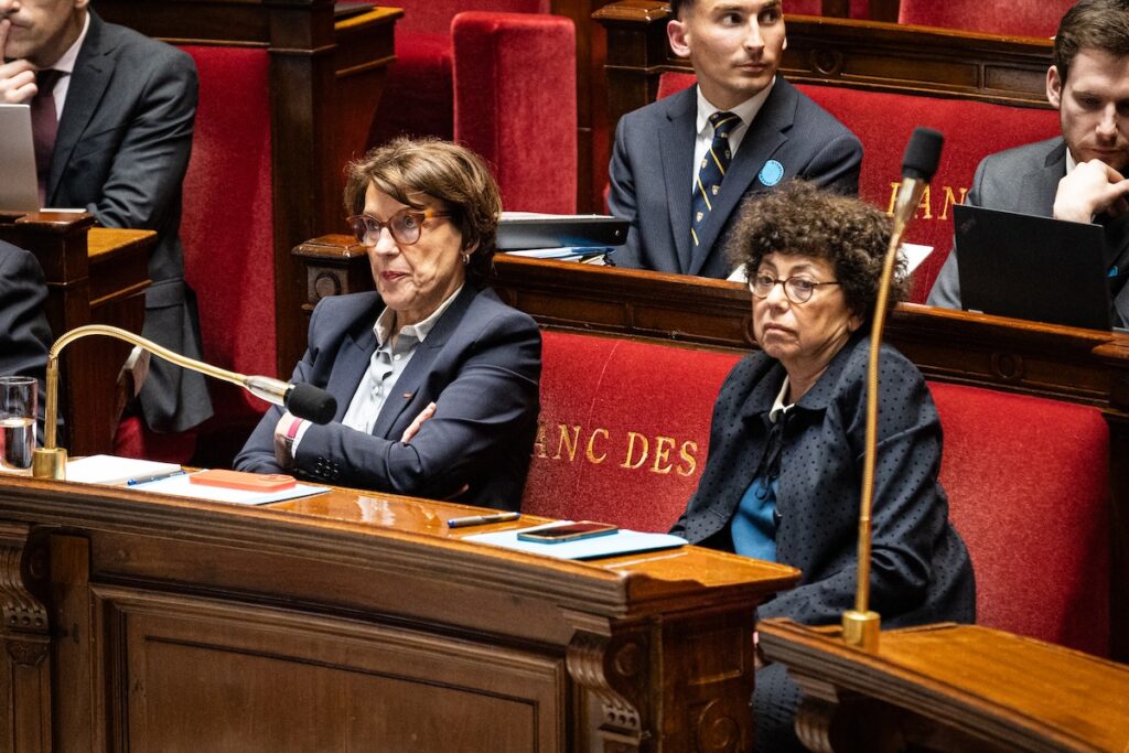 Débats houleux, coups de théâtre et étranges disparitions : l’Assemblée nationale valide la loi d’urgence agricole