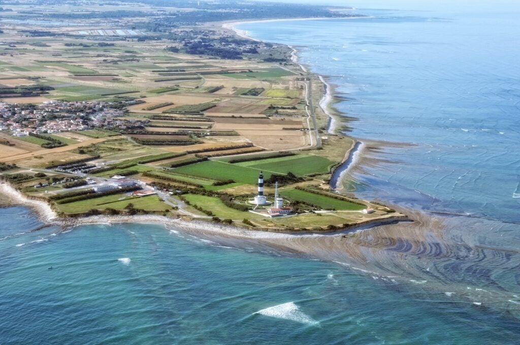 Rongée par l’érosion, menacée de submersion… L’île d’Oléron mise sur les solutions douces face aux risques climatiques