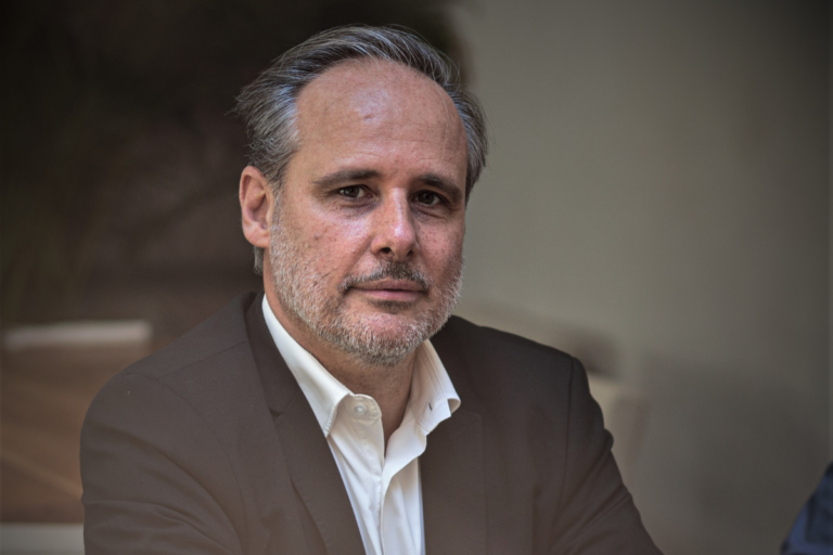 «Prendre soin de vous en prenant soin du monde» : les conseils du psychologue Pierre-Éric Sutter pour faire face à l’éco-anxiété