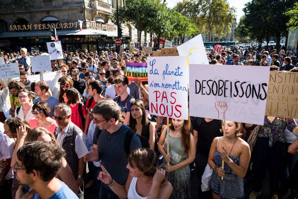 À cause de la venue du pape, la marche climat du 26 septembre remplacée par un rassemblement statique à Paris