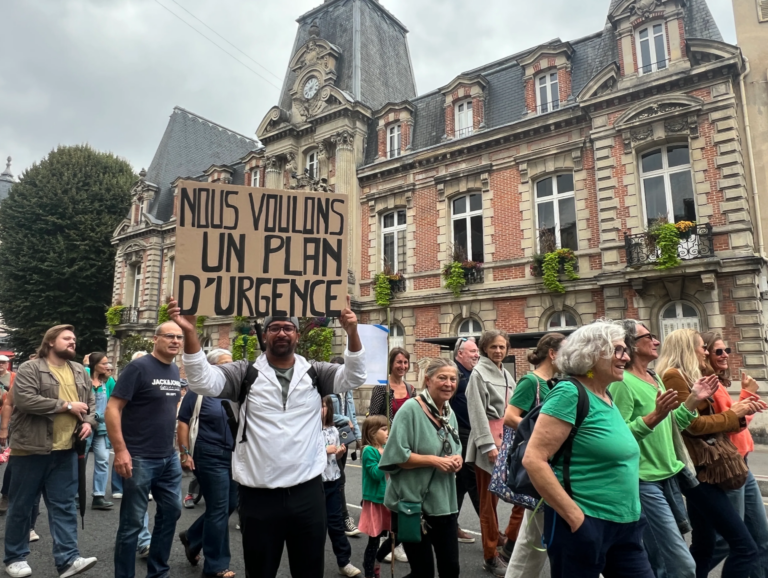 Marche pour le climat : à Fontainebleau comme dans plus de 260 villes, «l’été a provoqué une grosse envie d’agir»