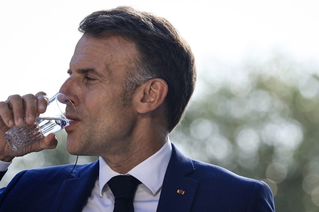 Gilets jaunes, Sainte-Soline, loi Duplomb… Retour sur dix ans de macronie, entre promesses et reniements sur l’écologie